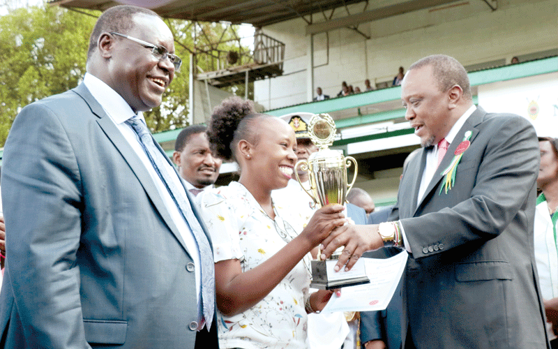 Digitise farming to fight hunger, urges President Uhuru