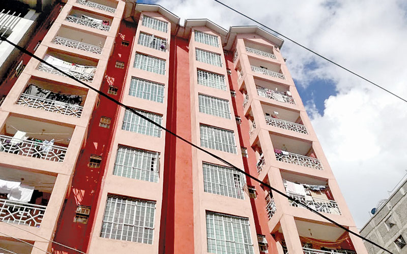 Woman stayed with son’s corpse for 5 days, say cops