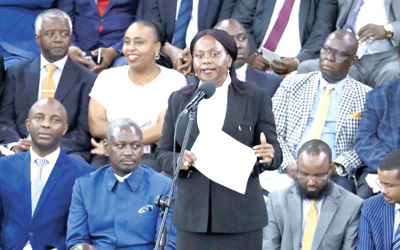 State officials must use public services, taskforce suggests