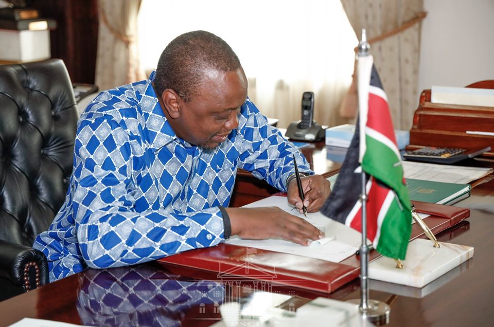 Uhuru signs Second Supplementary Appropriation Bill of 2019