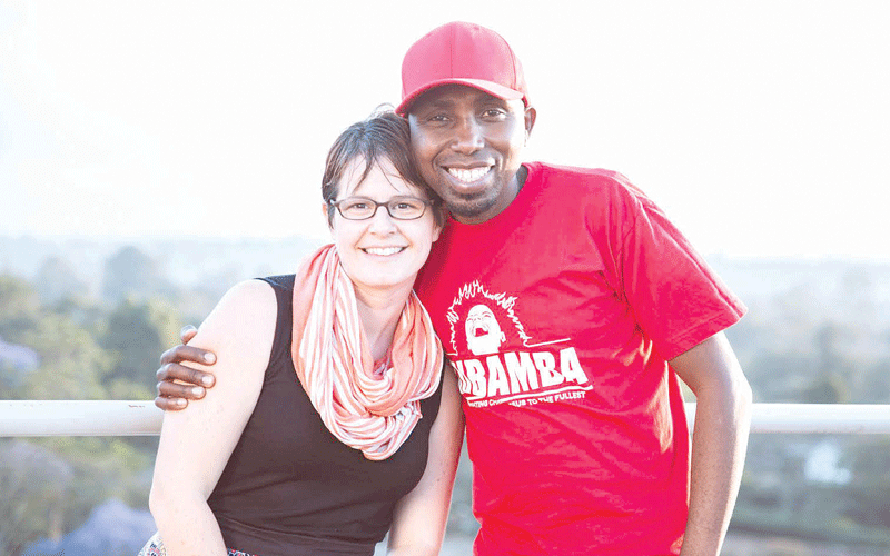 Lovebirds soar over race