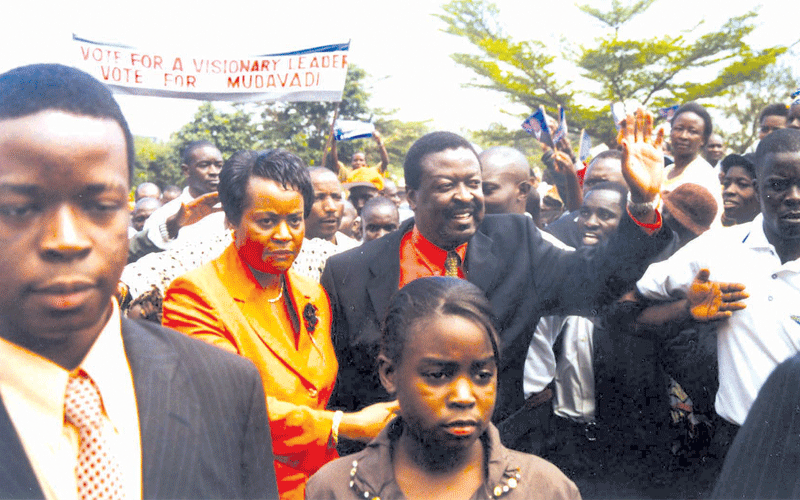 How family bond, threats kept Musalia with Uhuru