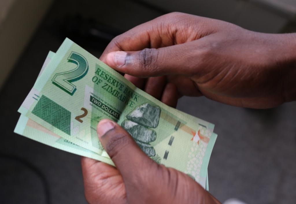 Zimbabwe inflation slows down in December