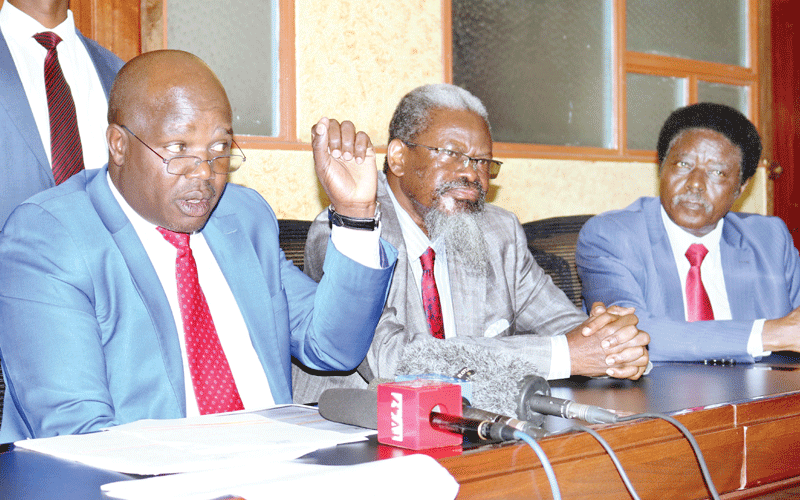 Minister says State in talks with dons to avert next week’s strike