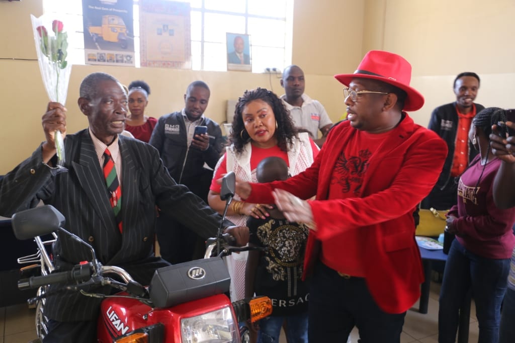 Sonko celebrates Valentine's Day at Mama Lucy hospital