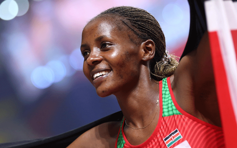 Il 33-anni 170 cm alto Beatrice Chepkoech nel 2024