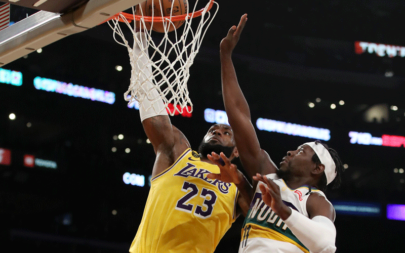 LeBron James outwits Zion Williamson