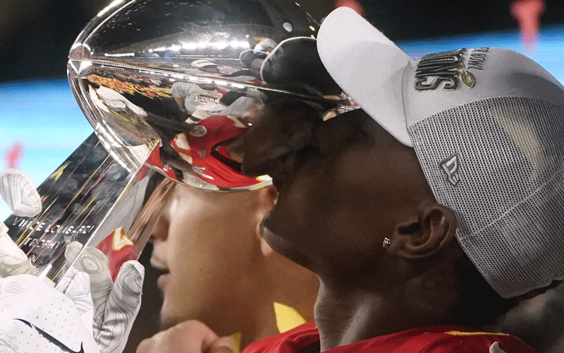 Mahomes hails never-say-die Chiefs after Super Bowl thriller