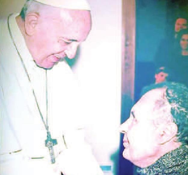 Italian Con artist who fooled everyone, including Pope, that he was disabled