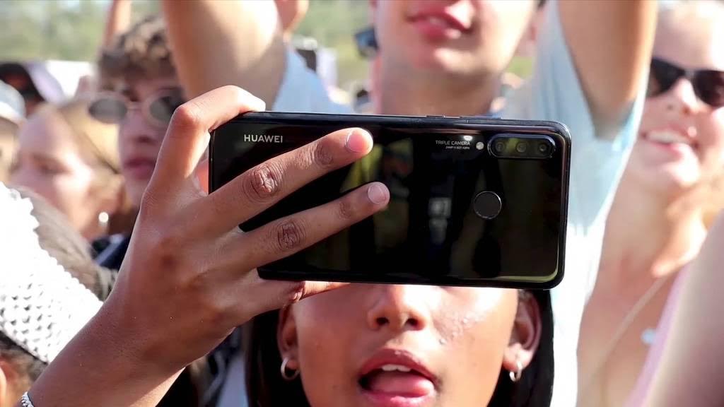 Huawei can help South Africa grow innovation: minister