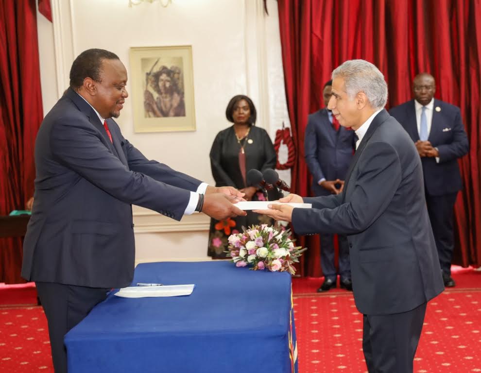 President Kenyatta receives credentials from new Iran and Senegal envoys