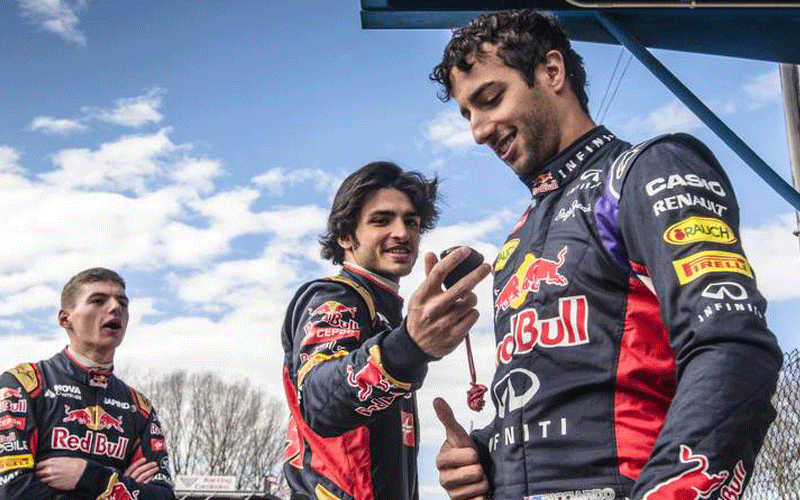 Ferrari sign Sainz & Ricciardo goes to McLaren for 2021 Formula 1 season