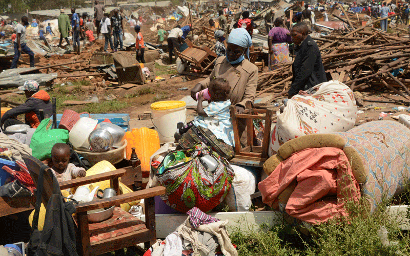 Thousands homeless in Kariobangi as State demolishes houses