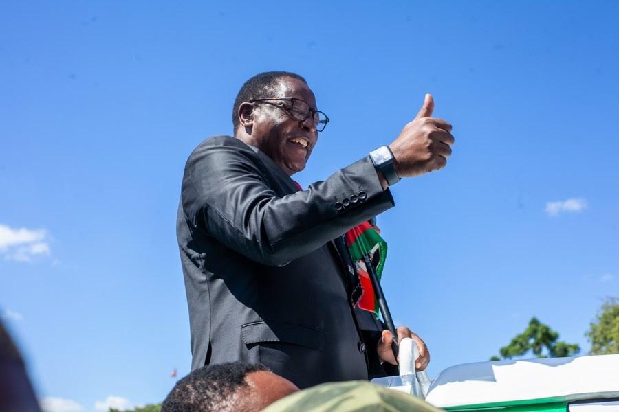 Malawi’s new president sworn in, pledges better Malawi for all