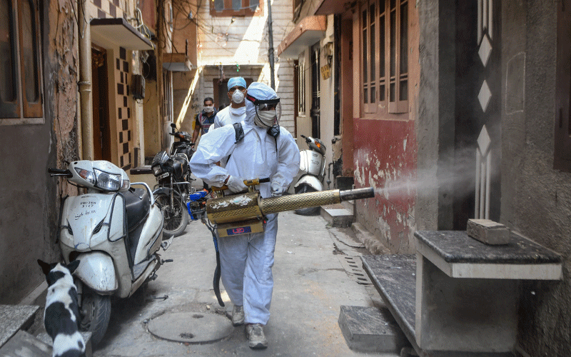 United Nations chief backs global access to corona jab