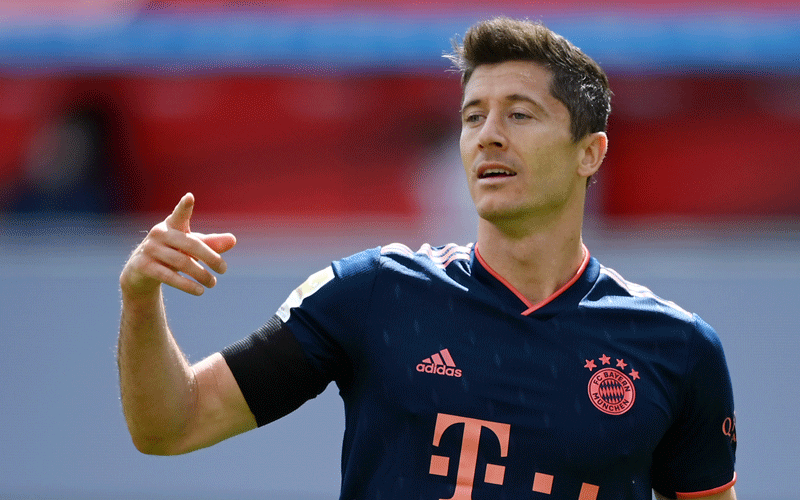 Bayern close on title as Bundesliga steps up racism protest