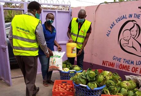 Food expert warns against an impending food shortage