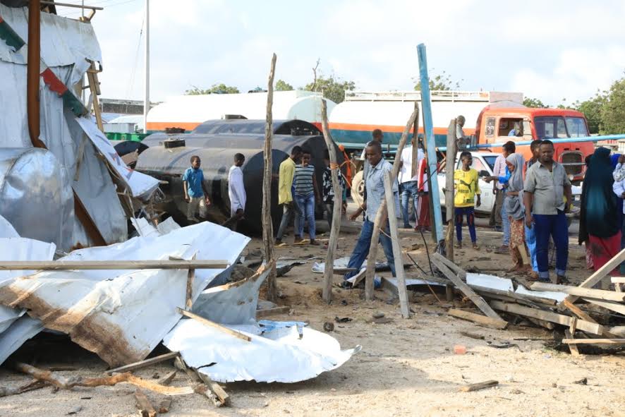 Somali army chief survives suicide attack in Somalia
