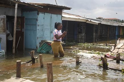 Water level of Africa’s largest lake starts falling towards normal