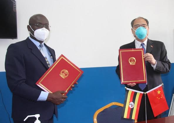 China donates medical supplies to Ugandan hospital in fight against COVID-19