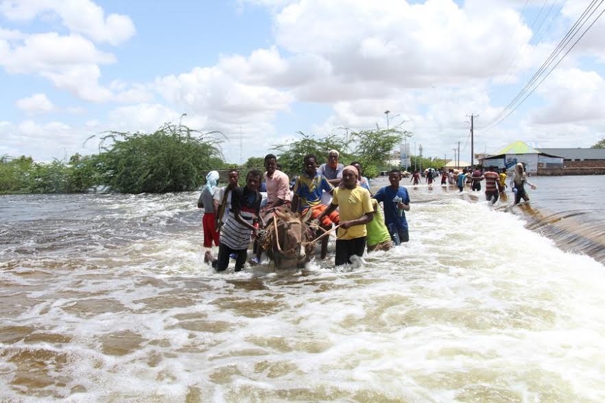 Some 37,000 people affected by flash floods in Somalia