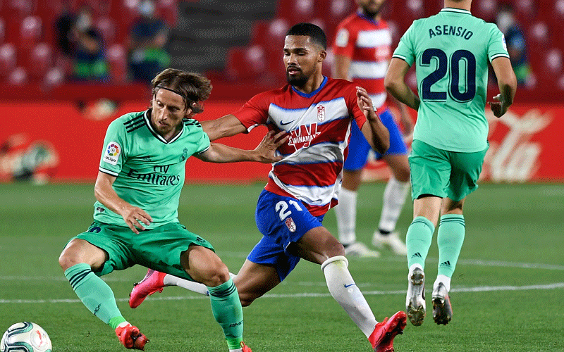 Real Madrid now one win from La Liga crown after beating Granada