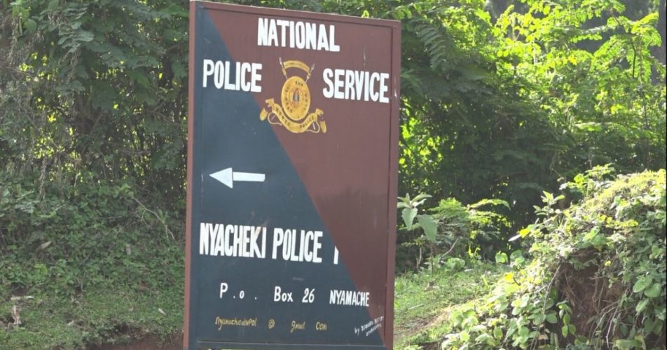 Kisii: A headmaster lures his teen niece to bed with Ksh1000