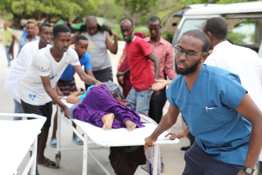 At least 8 killed, 28 injured in blast at Mogadishu hotel