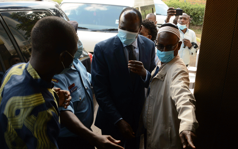 Obado, children on long trip to face graft case