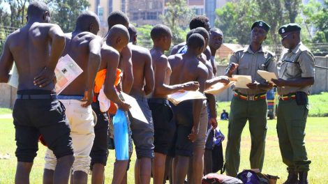 Degree holders asked to keep off police recruitment exercise