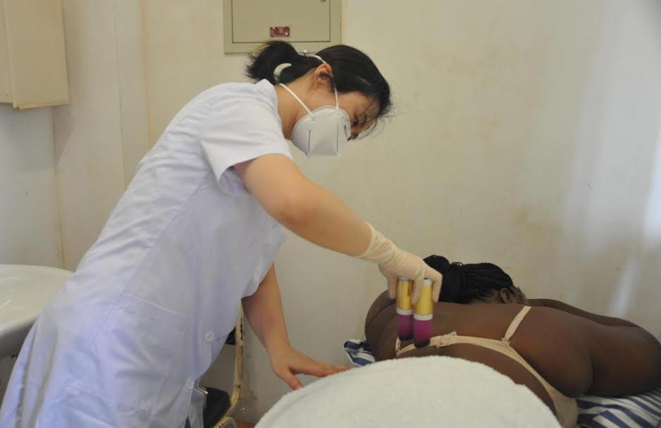 Chinese doctors win hearts of Ghanaian counterparts