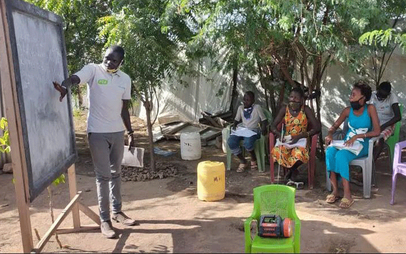 Kakuma teacher keeps students learning throughout pandemic