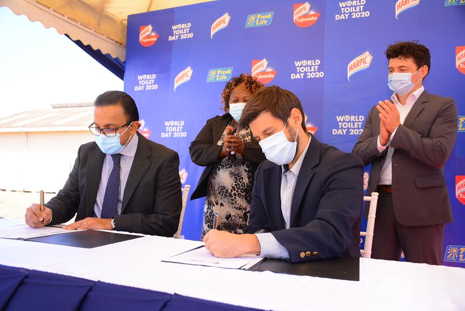 Slum residents to benefit from Reckitt Benckiser’s sanitation pact with Sanergy