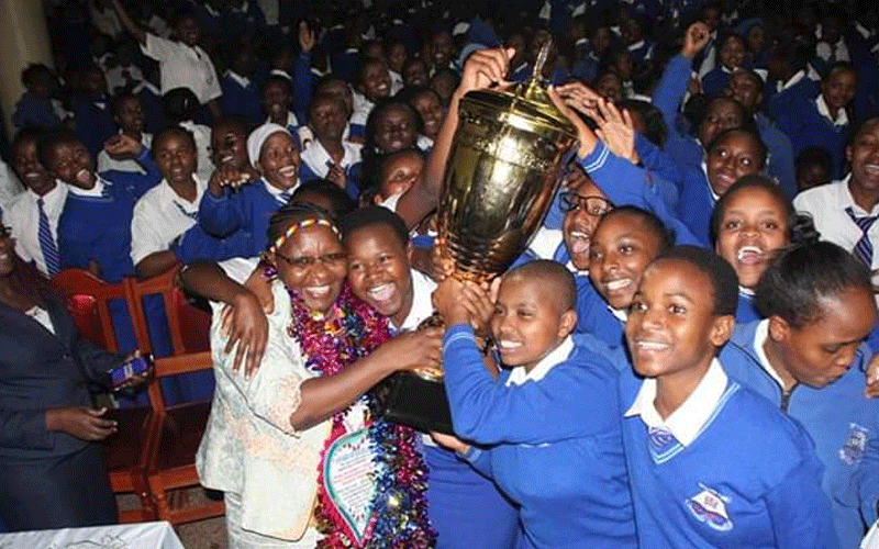 Kenyan wins best African teacher prize