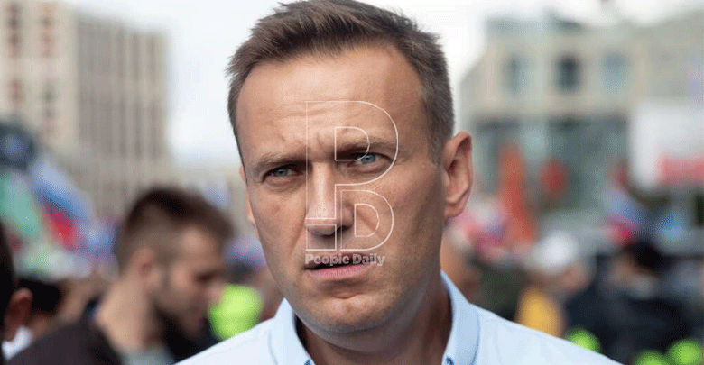 Russia arrests hundreds in crackdown on Navalny allies