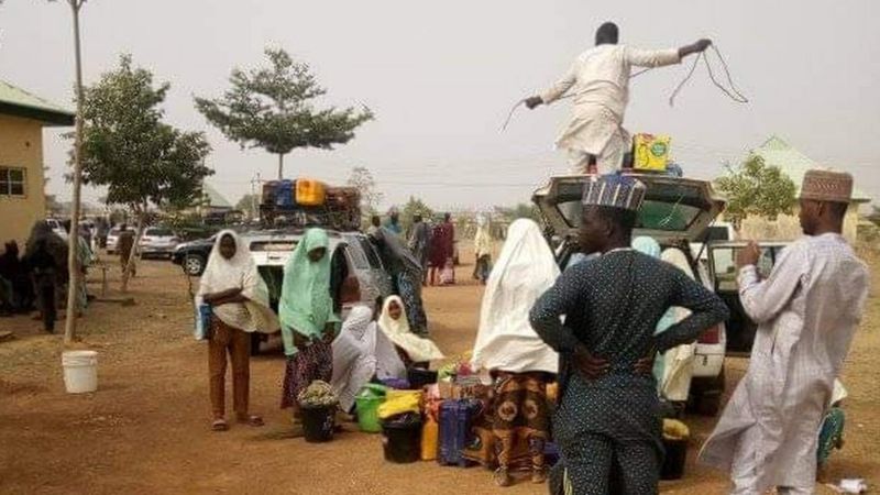 More than 300 Nigerian schoolgirls abducted