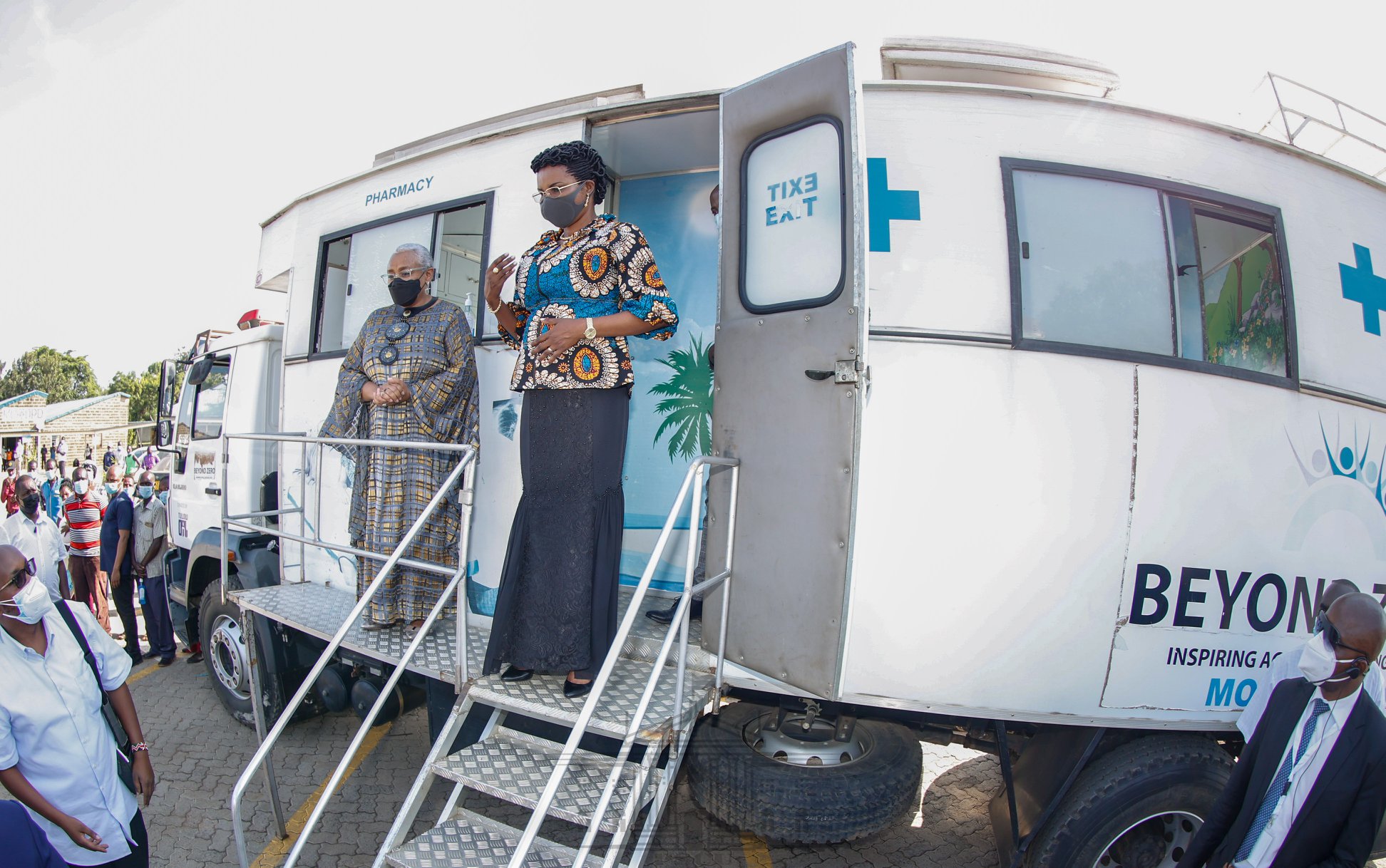 Burundi first lady impressed by Beyond Zero Mobile clinics