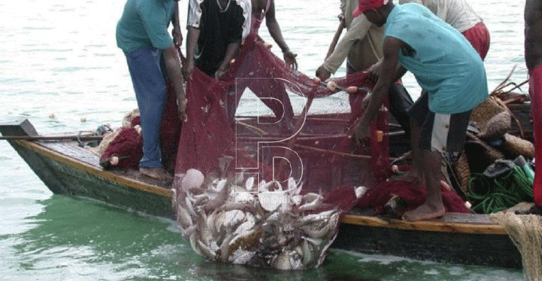 Fishermen want ban on fishing lifted