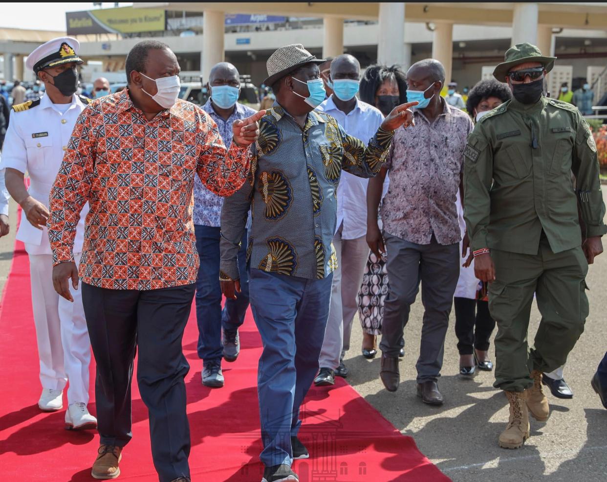 Uhuru commissions two projects in his Day One tour of Nyanza