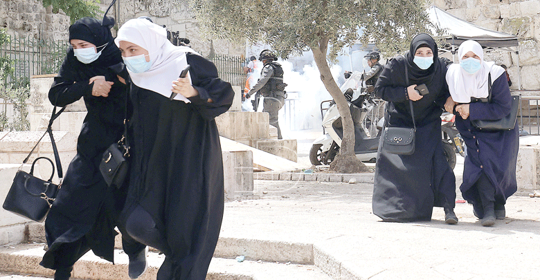 Jerusalem Day march called off after violence