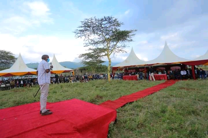 Governor Lenku and predecessor Nkedianye clash, almost go physical at fundraiser