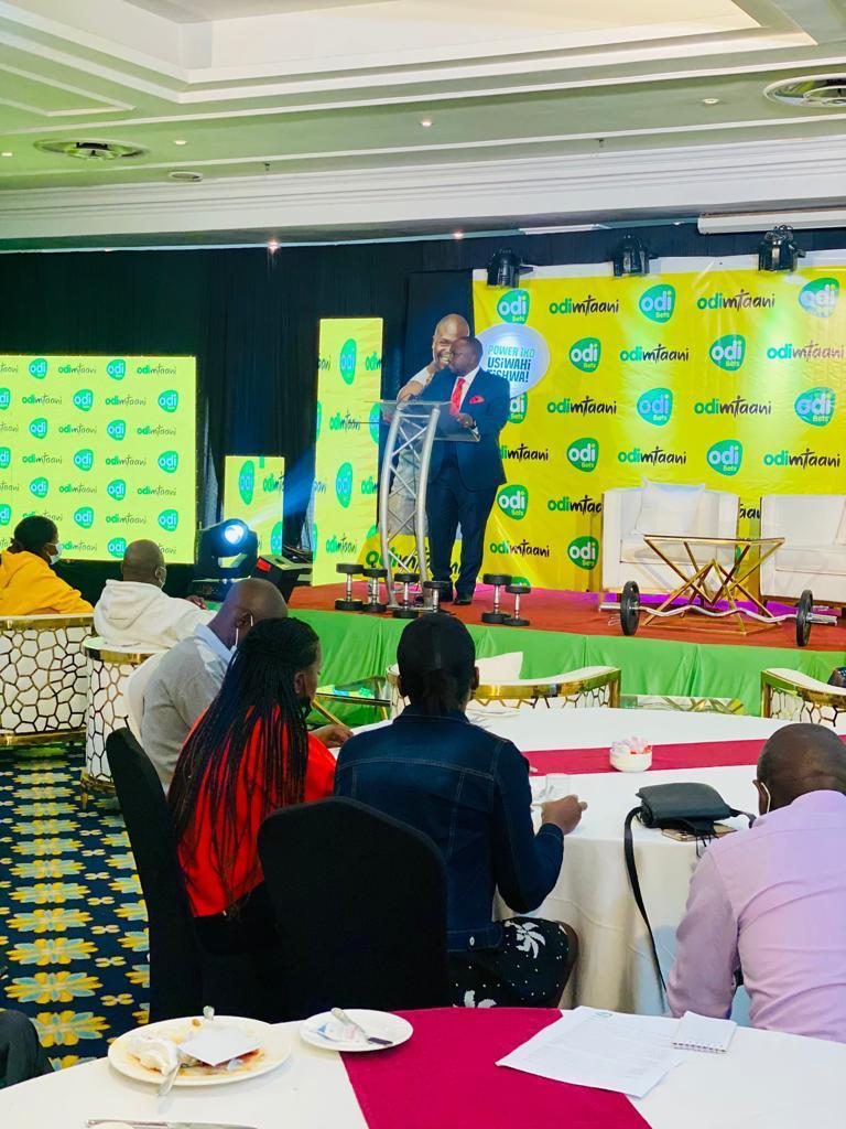 Ugali Man receives Ksh 5 million and brand new car from betting firm