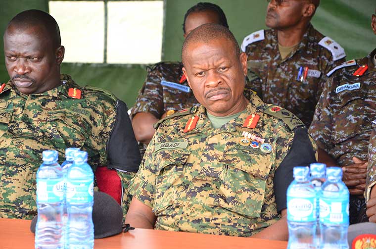 Museveni promotes ‘body guard’ to full general,makes him chief of defense forces