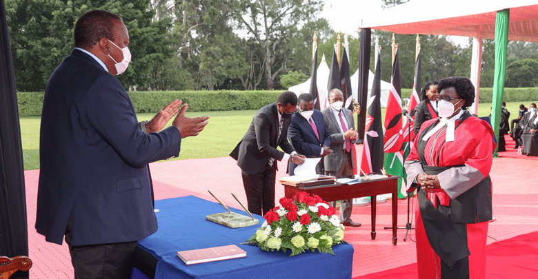 I won’t promote the six judges, Uhuru maintains