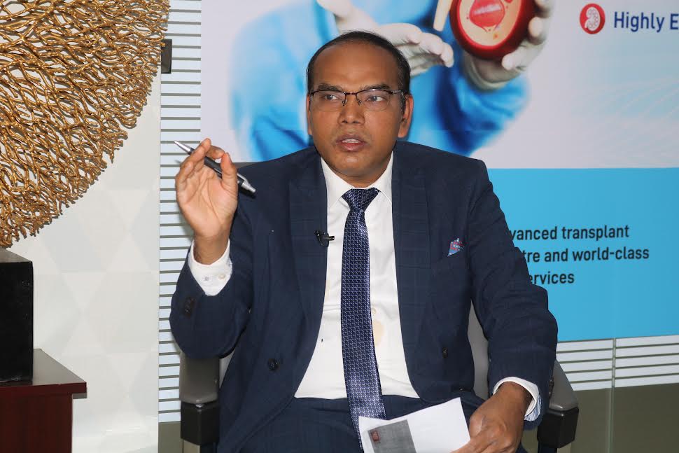 Kidney transplant saves life, dialysis only prolongs