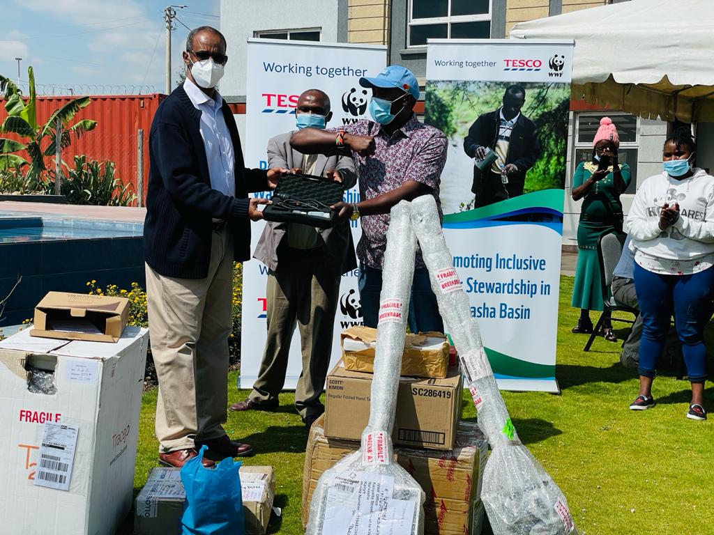 Groups in Kenya’s horticultural hub receive Ksh1.5m equipment to boost water monitoring