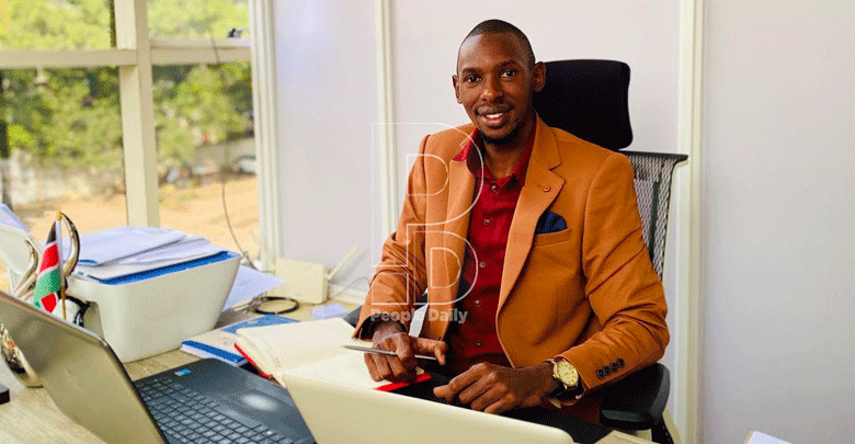 Young furniture maker trailblazes in trendy office designs