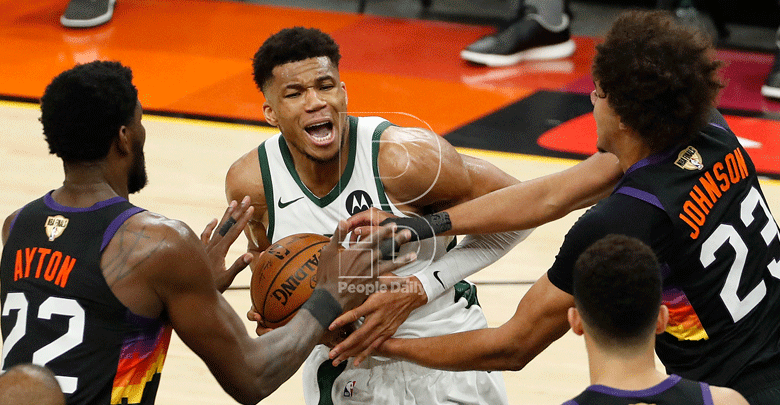 Antetokounmpo returns but Suns still scorch Bucks