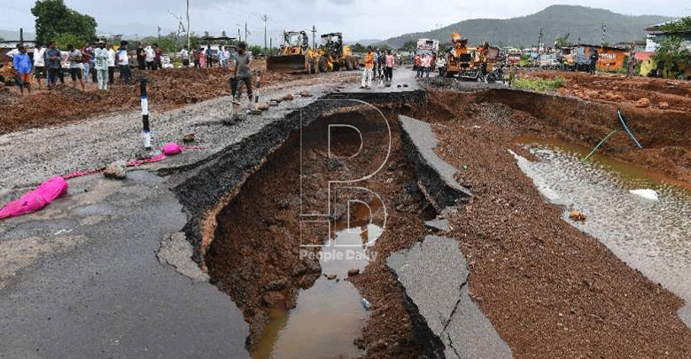 India monsoon death toll hits 135, search mission ongoing