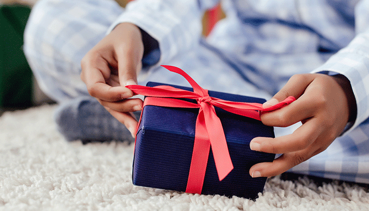 Should parents give extravagant gifts to children